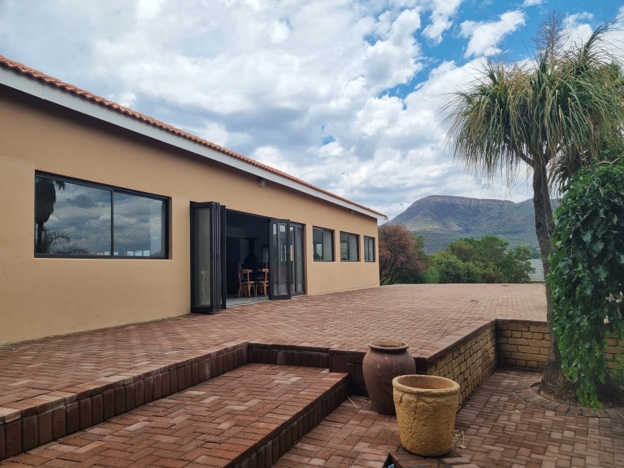 Commercial Property for Sale in Olifantsnek North West